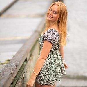 Meet your Posher, Ella